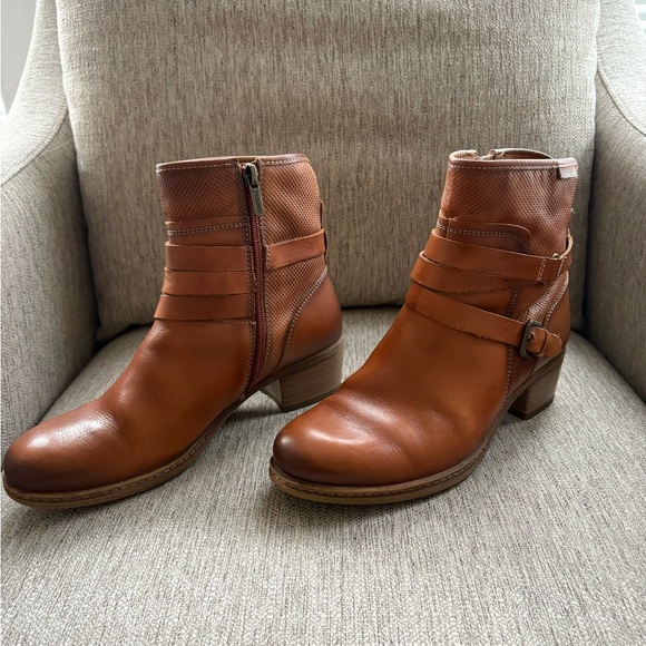 PIKOLINOS Tan Leather Ankle Boots - Picture 4 of 6
